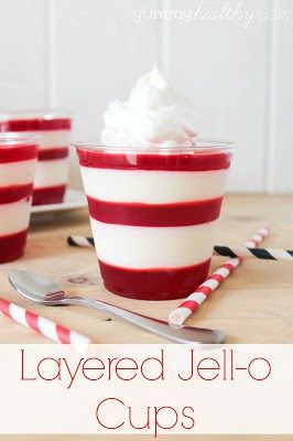 Rainbow Jello Cups Kids Christmas Treats, Red Chard, Layered Jello, Jello Cups, Chard Recipes, Easy Christmas Treats, Jello Desserts, Jello Recipes, Holiday Snacks