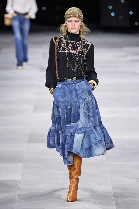 Celine ready-to-wear spring/summer 2020 - Vogue Australia Denim Runway, Afrikaanse Mode, Estilo Hippie, 2020 Fashion Trends, 가을 패션, Fashion Show Collection, Fashion 2020, Looks Style, Street Styles