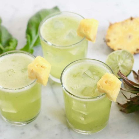 Basil Pineapple Agua Fresca Pineapple Agua Fresca, Food For Company, Pineapple Basil, Basil Drinks, Recipes For Hosting, Clean Coffee, Pour Decisions, Healthy Juice Drinks, Pineapple Water