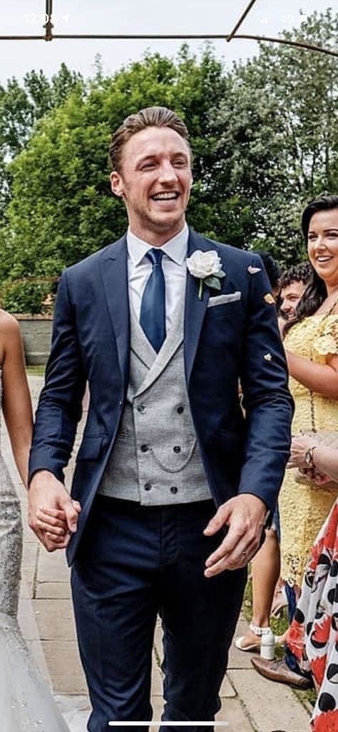 Navy Blue Wedding Tuxedo Groom Suits, Dark Blue Tuxedo Wedding Groom, Tuxedo Waistcoat Men, Navy Suits For Men Wedding, Wedding Suits Men 2023, Grey And Blue Wedding Suit, Navy Suit Wedding Party, Navy Grooms Suit, Dark Navy Wedding Suit