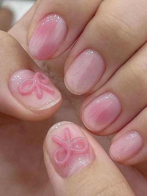 short pink nails: soft blush nails with 3d ribbon embellishments Nail Design Gold, Short Pink Nails, Cute Pink Nails, Hello Nails, Simple Gel Nails, Purple Nail, Short Nails Art, Blush Nails, Pretty Gel Nails