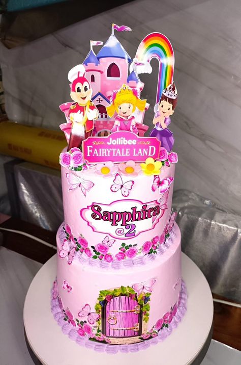 Jollibee Theme Cake, Jollibee Cake, Baby Boy 1st Birthday Party, Baby Boy 1st Birthday, Theme Cake, 1st Boy Birthday, Couple Tattoos, Themed Cakes, 1st Birthday Parties