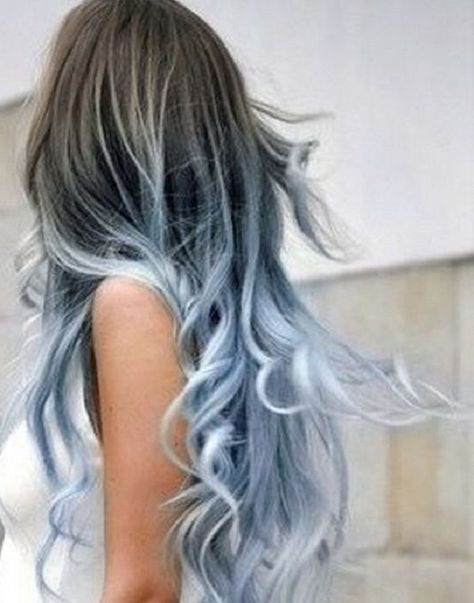 Copper to platinum ombre. A rather cool colored hair color combination as it gives the illusion of your hair being dipped in a snow blizzard. Trendy We Fryzurach, Bold Hair Color, Ombre Hair Color, Pastel Hair, Dye My Hair, Hair Envy, Grunge Hair, Grey Hair, Great Hair