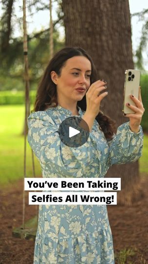 623K views · 7.3K reactions | Still struggling to take the perfect selfie?🫣 Follow along, we've got a step-by-step guide to capturing beautiful self portraits with just a few simple tricks!🤫 Practice this technique and snap a perfect selfie every time!🙌 Follow us for more game-changing iPhone camera tips!🔥 #selfiehacks #iphonephotographer #iphonecameratips #selfportraitphotography #photographyhacks | iPhone Photography School | iPhone Photography School · Original audio Snap Poses Selfie, Iphone Camera Tips, Camera Tricks, Photography School, Perfect Selfie, Camera Tips, Self Portrait Photography, Taking Selfies, Best Poses For Pictures