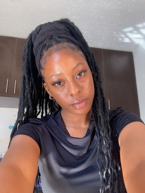 Head/hair wrap with black butterfly locs style inspo Head Hair, Black Butterfly, Loc Styles, Beautiful Makeup, Head Wraps, Locs, Hair Wrap, Fashion Inspo, Makeup