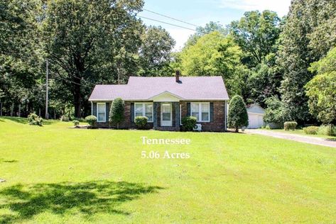 c.1946 Tennessee Country House For Sale With 2 Barns, 5+ Acres $170,000 - Country Life Dreams Solid Brick, Life Dreams, Hobby Farms, Rural Life, Brick House, Houses For Sale, Country Life, House For Sale, Country House