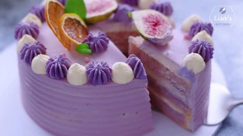 Taro Cake Taro Cake Recipe, Taro Paste, Easy Frozen Meals, Fruit Topped Cake, Yam Cake, Asian Cakes, Taro Cake, Sweet Potato Powder, Fabulous Desserts