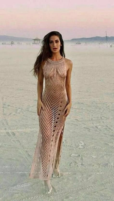 Burningman Fashion, Burning Man Girls, Burning Man Style, Burning Men, Burning Man Fashion, Festival Outfits Women, Fest Outfits, Macrame Dress, Bohemian Style Clothing