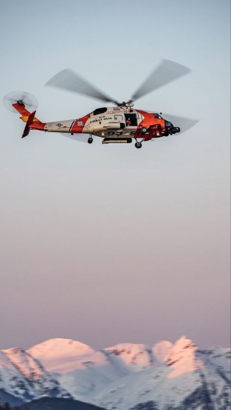 Coast Gaurd, Coast Guard Helicopter, Coast Guard Rescue, Flight Nurse, Cool Dirt Bikes, Aviation World, Us Coast Guard, Military Helicopter, Marvel Wallpaper