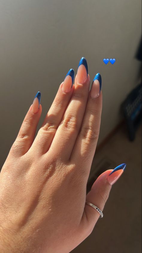 Trending Acrylic Nails 2023 Summer, Nails Idee Summer, Royal Blue Nails Prom, Royal Blue Almond Nails, Nails Azul, Blue Chrome Nails, Blue Chrome, Almond Acrylic Nails, Bling Acrylic Nails