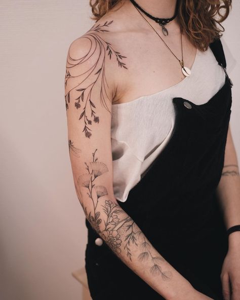 Vlada - tattoo artist & just a human being ✨ (@aestet.ink) • Instagram photos and videos Vine Half Sleeve Tattoo, Flower Tattoo Full Sleeve, Leafy Vines Tattoo, Aestet Ink, Viney Floral Sleeve Tattoo, Botanical Tattoo Delicate Shoulder, Shoulder Half Sleeve Tattoo, Vlada Tattoo, Herbal Tattoo Sleeve