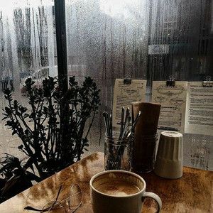 Coffee Cafe Aesthetic, Brown Edit, Coffee Shop Au, Rain Coffee, Cafe Icon, Rain And Coffee, Brown Cafe, Cozy Travel, Rain Aesthetic