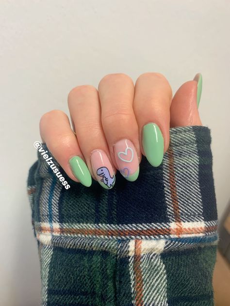 Green Nail Art, Hello Nails, Simple Gel Nails, Green Nail, Her Nails, Short Acrylic Nails Designs, Nail Art Ideas, Pretty Acrylic Nails, Short Acrylic Nails