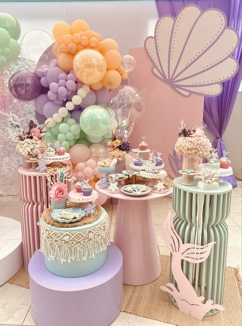 Boho Mermaid Party Boho Birthday Party Ideas, Vintage Tea Party Birthday, Boho Mermaid, Birthday Boho, Boho Birthday Party, Pig Birthday Party, Birthday Mermaid, Peppa Pig Birthday Party, Alice In Wonderland Birthday