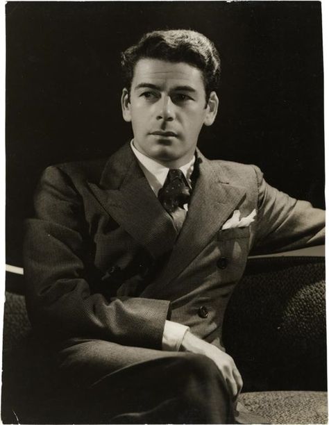 Paul Muni Paul Muni, Golden Age Of Hollywood, Silver Screen, Golden Age, Old Hollywood, Actors & Actresses, Mood Board, Old Things, Hollywood