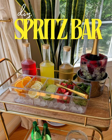 DIY SPRITZ BAR #wine #spritz #entertaining #winecocktail Spritz Bar Ideas, Christmas Spritz, Spritz Bar, Watch Diy, Cocktail Drinks Recipes, Wine Cocktails, Drinks Recipes, Bar Ideas, Forest Wedding