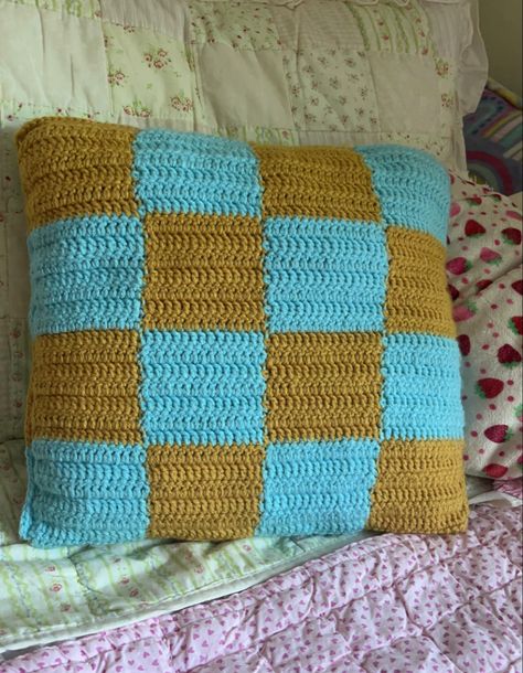 Checkered Pillow Case, Crochet Pillow Checkered, Checkered Crochet, Crochet Pillow Case, Crochet Pillow Cases, Crochet Pillow Cover, Knit Pillow, Yellow Knit, Black Pillows