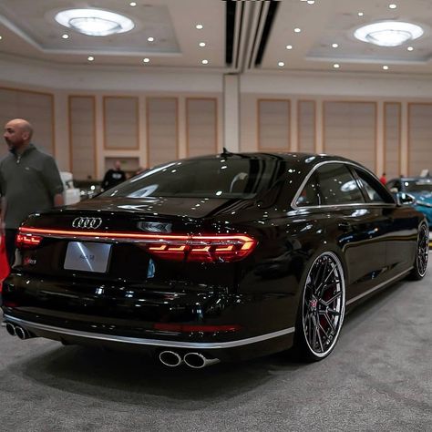 Audi S8 Audi Sports Car, Audi Wagon, Luxury Cars Audi, Luxury Lifestyle Aesthetic, Image Moto, Black Audi, Audi Car, Audi Allroad, Car Style