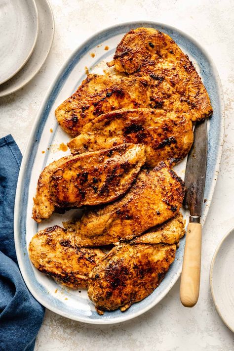 The Best Juicy Pan Seared Chicken Breast Pan Seared Chicken Breast Recipes, Pumpkin Gluten Free, Juicy Chicken Breast Recipes, Pan Roasted Chicken Breast, Slow Cooker Chicken Wings, Juicy Chicken Breast, Leftover Chicken Breast, Slow Cooker Shredded Chicken, Pan Seared Chicken Breast