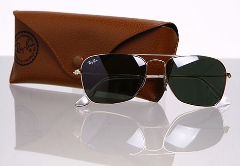 ray ban caravan sunglasses. Rayban Clubmaster Glasses Mens, Ray Ban Beat Sunglasses, Clubmaster Ray Ban, Ray Ban Caravan, Cheap Womens Fashion, Ray Ban Sunglasses Wayfarer, Ray Ban Frames, Men’s Ray Ban Sunglasses, Cheap Ray Bans