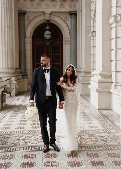 A Winter Wonderland Wedding With Two Huge Cherry Blossom Trees Prewedding Shoot, Parliament House, City Elopement, Cherry Blossom Trees, Melbourne City, Galia Lahav, Winter Wonderland Wedding, Luxury Wedding Venues, Melbourne Wedding