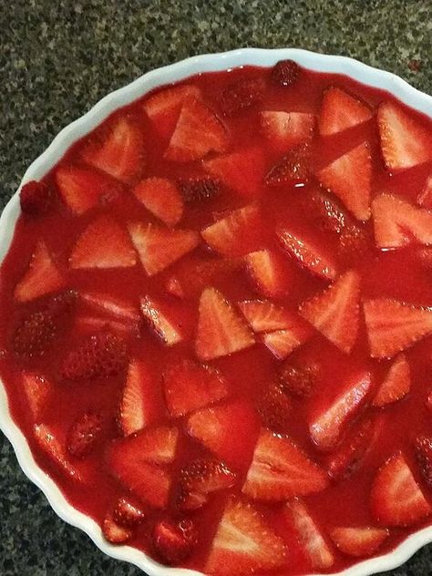 No Crust Strawberry Pie Recipe | Allrecipes Strawberry Jello Pie, Baked Graham Cracker Crust, Baked Strawberry Pie, Strawberry Cream Cheese Pie, Cream Cheese Pie Recipes, Cheesecake Pie Recipes, Cheese Pie Recipe, Splenda Recipes, Strawberry Cream Pies