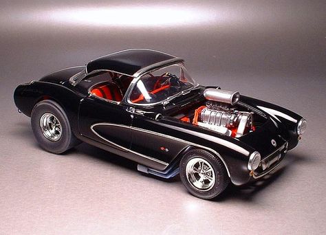 Scale Visions  |  Carlisle Blue Corvette Model Car Blue Corvette, New Model Car, Lowrider Model Cars, Chevy Models, Plastic Model Kits Cars, Plastic Model Cars, Custom Hot Wheels, Model Cars Kits, Scale Models Cars