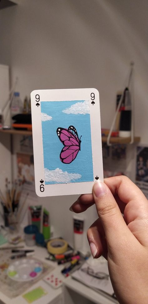 Uno Card Painting Ideas Aesthetic, Deck Of Card Painting Ideas Aesthetic, Painting A Deck Of Cards Ideas, Poker Card Painting, Drawing On Cards Deck, Playing Card Painting Ideas Aesthetic, Painted Cards Deck Aesthetic, Painting Cards Deck Ideas, Painting On Playing Cards Ideas