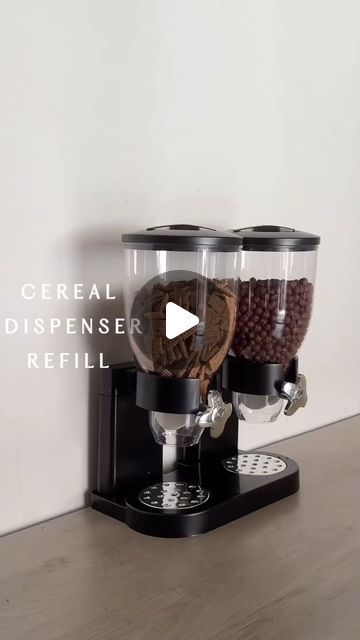 Swan Brand on Instagram: "Make your morning routine easier with our 3.5L Double Cereal Dispenser!🤩🥣

NOW: £15.99 in our mega sale, link in bio to shop!🔗

Ideal for neatly storing everything from cereals, granolas to rice & oats, the dispenser features two easy to use, twistable handles, allowing you to dispense evenly-sized portions directly into each bowl, for added convenience!🙌

@naziaxhome✨

#cerealdispenser #familyfriendly #easytouse #kitchenorganization #storage #storagesolutions #sale #discounts" Cereal Dispenser, Morning Routine, Granola, Oats, Easy To Use, Cereal, Link In Bio, Rice, Handles