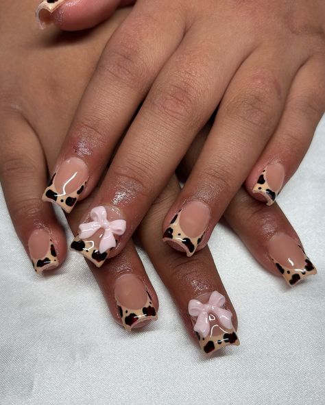 🐆🎀 • • • Apres Natural Square XS • • • #nails #nailsnailsnails #nailsofinstagram #nailsart #nailsbyavryl #gelx #gelxnails #gelxnailtech #explorepage #leopardprint Nail Into Square, Xs Square Nails, Xs Nails, Square Nails, Nail Art, Nails, Square, Quick Saves, Nail Arts