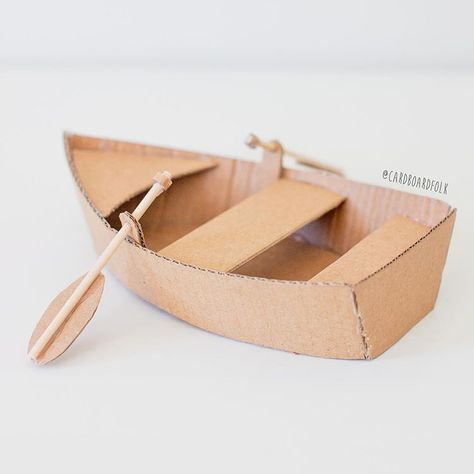 Kathryn on Instagram: “DIY Cardboard Row Boat!⠀ ⠀ I made a little row boat for our Nins last night instead of folding the washing 🙈. It comes complete with moving…” American Clay, Cardboard Boat, Decorative Wooden Boxes, Boat Crafts, Spoon Crafts, Diy Tote, Things That Go, Diy Barbie Furniture, Boat Projects