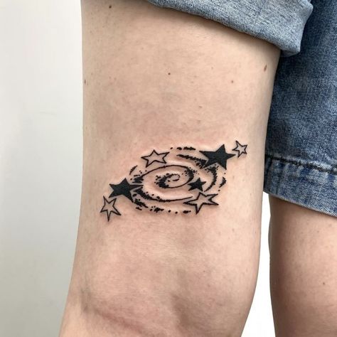 Star Tattoo On Shoulder, Best Star Tattoos, Stars And Galaxy, Funky Tattoos, Galaxy Tattoo, More Tattoo, Cute Little Tattoos, Astral Projection, Dream Tattoos