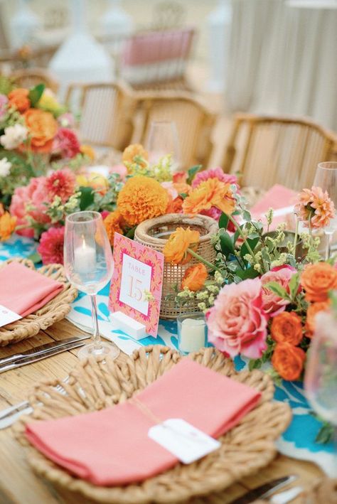 Mexican Dinner Party Table Settings, Formal Fiesta Decor, Fiesta Rehearsal Dinner Table Decor, Fiesta Rehearsal Dinner Centerpieces, Mexican Rehearsal Dinner, Mexican Rehearsal Dinner Decor, Rehearsal Dinner Mexican Theme, Final Fiesta Rehearsal Dinner, Colorful Rehearsal Dinner