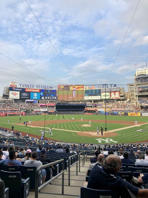 Mlb Game Aesthetic, Yankee Game Aesthetic, Yankees Game Aesthetic, Yankee Stadium Aesthetic, Yankee Stadium Wallpaper, New York Yankees Aesthetic, Yankee Aesthetic, Kai Rhodes, Baseball Game Aesthetic