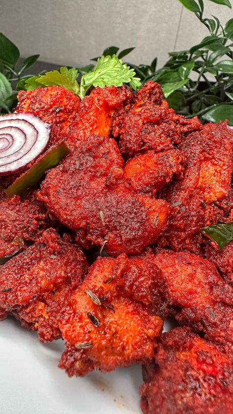 Chicken 65 Recipe https://fooooods.com/chicken-65-reznacooks Chicken Fry Recipes Indian, Chicken Chilli Recipes, Indian Chicken Fry Recipe, Indian Fried Chicken, Chicken 65 Recipe, Chicken Lollipop, Dinner 2023, Chicken Chilli, Chicken 65