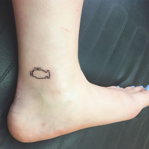 Check engine light tattoo Auto Body Tattoo Ideas, Feminine Mechanic Tattoo, Car Line Art Tattoo, Car Small Tattoo, Engine Parts Tattoo, Car Part Tattoo Design, Check Engine Tattoo, Small Turbo Tattoo, Small Car Tattoos For Guys