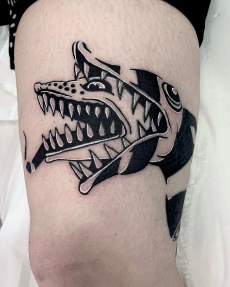 chloe on Instagram: “Sandworm for Harriett! Thanks Angel 🖤🖤🖤 . . . . #tattooapprentice #blackworkers #femaletattooer #floraltattoodesign #tattoodaily…” Sandworm Tattoo Beetlejuice, Sand Worm Beetlejuice Tattoo, Sand Worm Tattoo, Sandworm Beetlejuice Tattoo, Beetlejuice Worm, Sandworm Tattoo, Theme Tattoos, Sand Worm, Beetlejuice Tattoo