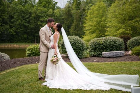 Newlyweds pose for wedding portraits by House Mountain Inn pond and water feature. Bride's long veil is floating behind her. Photography by Photography by Jo Mahaney. Read the detailed venue review for Irvine Estate and House Mountain Inn, Lexington Virginia's top wedding venues. #virginiawedding #virginiaweddingphotography #weddingphotography #weddingphotographers #lexingtonwedding #lexingtonvawedding #lexingtonweddingphotographer #lexingtonweddingvenue Pose For Wedding, Lexington Virginia, Va Wedding Venues, Lexington Va, Charlottesville Virginia Wedding, Virginia Wedding Venues, Charlottesville Wedding, Couples Portraits, Long Veil