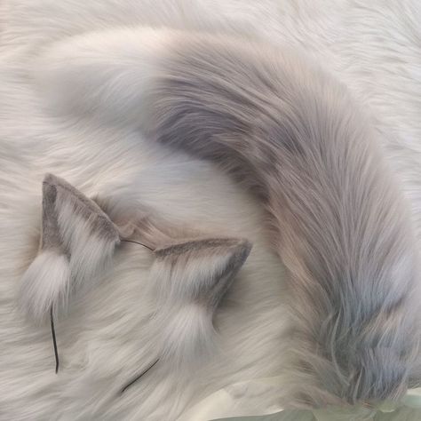 Wolf Ears And Tail, Fox Ears And Tail, Cat Ears And Tail, Wolf Tail, Therian Stuff, Animal Tails, Ears And Tail, Wolf Ears, Cat Ears Headband