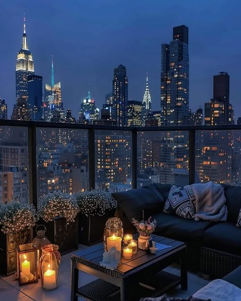 Penthouse Aesthetic, Nyc Dream, City View Apartment, Nyc Living, Apartment View, Dream Life House, Luxury House Interior Design, Nyc Life, Apartment Aesthetic