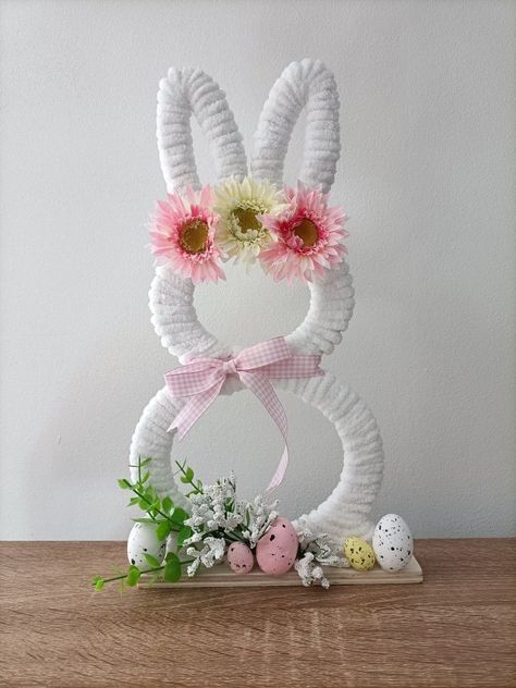 #EasterCrafting#DIYEasterDecor#EasterDIY#HandmadeEaster#EasterCraftIdeas#HomemadeEaster#DIYDecorating#EasterCreativity#EasterArtProjects#SpringCrafts#EasterDIYInspiration#CreativeEaster#DIYHolidayDecor#EasterDIYFun#CraftyEaster#EasterProject#DIYHomeDecor#EasterCrafts#DIYForEaster#EasterDIYChallenge Bunny Wreath Diy, Preschool Easter, Easter Crafts Preschool, Craft Easter, Easter Arts And Crafts, Easter Snacks, Easter Activity, Easter Wreath Diy, Easter Printable