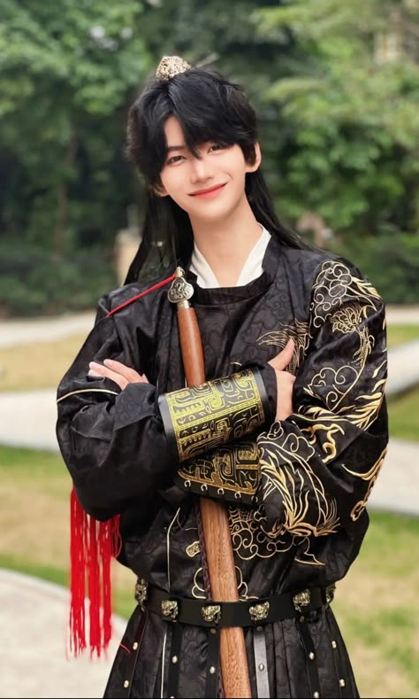 Cosplay Anime Boy Outfit, Chinese Cosplay Male, Chinese Historical Fashion, Cosplay Boy, Male Pose Reference, Trendy Boy Outfits, Concept Clothing, Chinese Man, Male Cosplay