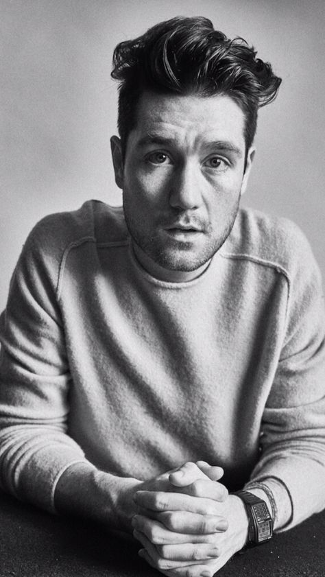 Dan Smith, done up in black and white, wearing his calculator watch Dan Smith Bastille, Kyle Simmons, Dan Smith, Pete Wentz, Daenerys Targaryen Jon Snow, Thomas Brodie, Thomas Brodie Sangster, Bastille, No Name