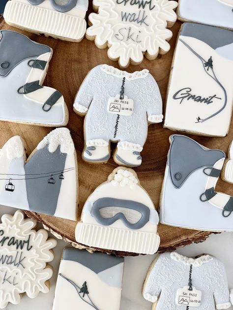 Apres Ski First Birthday, Ski Themed First Birthday, Ski Cookies Decorated, Ski Themed Baby Shower Ideas, Skiing Birthday Party, Ski Theme Birthday Party, Apres Ski Baby Shower Ideas, Snowboarding Cookies, Ski Baby Shower Ideas