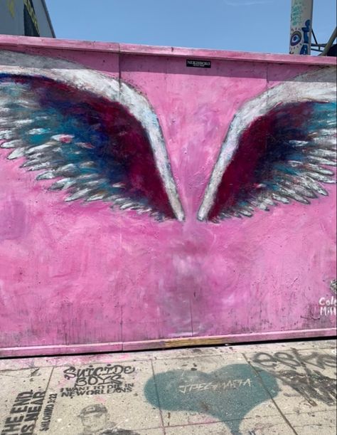 Los angeles, angel wings, wall, street art, paint, pink, california Pink Wall Los Angeles, Pink Wall La, Pink Los Angeles, Los Angeles Aesthetic, Los Angeles Street, Wall Street Art, Angel Wings Wall, Wing Wall, Los Angles