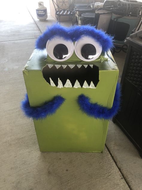 Candy Monster Box Ideas, Candy Donation Box Monster, Candy Donation Box Ideas Halloween, Monster Boxes Ideas, Food Drive Box Ideas Fun, Monster Theme Classroom, Halloween Classroom Door, Halloween Candy Box, Monster Box