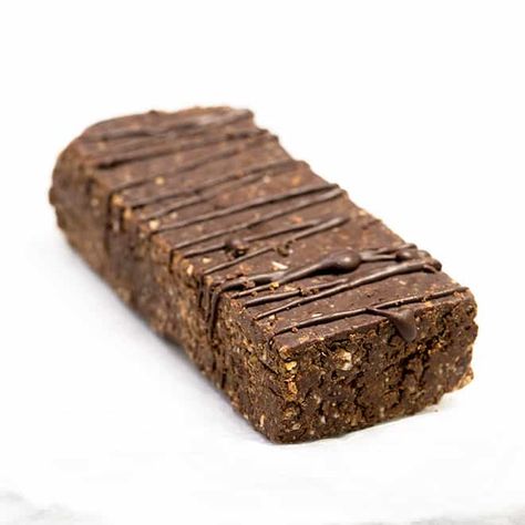 Homemade Protein Bars, Makanan Rendah Kalori, Low Carb Protein Bars, Protein Bars Homemade, Healthy Protein Snacks, Low Carb Easy, Protein Bar Recipes, Low Carb Protein, Resep Diet