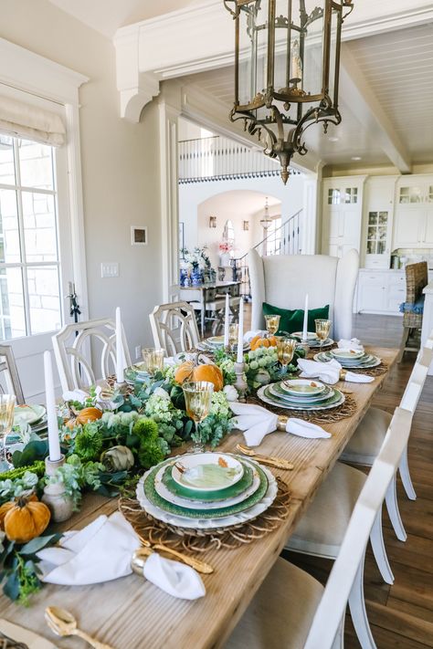 Farmhouse thanksgiving decor