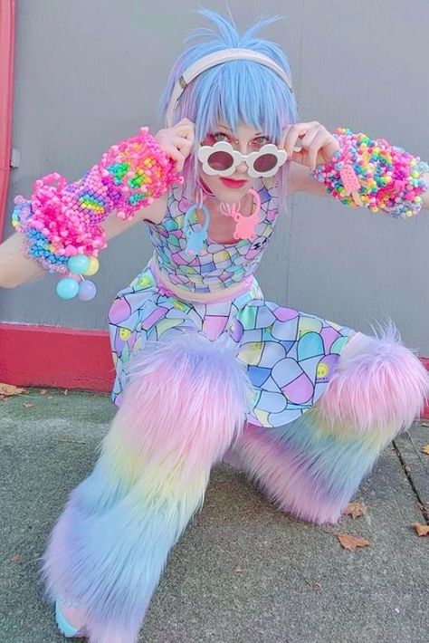 Pastel Rainbow Outfit Aesthetic, Cool Pastel Outfits, Unicorn Aesthetic Outfit, Unicorncore Aesthetic Outfits, Pastelcore Aesthetic Outfits, Pastel Decora Aesthetic, Kidcore Fashion Pastel, Alternative Fashion Colorful, Candy Aesthetic Outfit