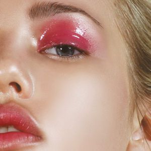 ~ look into my wet eyes ~ – sgf Editorial Make-up, Beauty Rules, Glossy Eyes, Glossy Makeup, Beauty Make-up, Braut Make-up, Makeup Mirror With Lights, Pink Eyeshadow, Make Up Looks